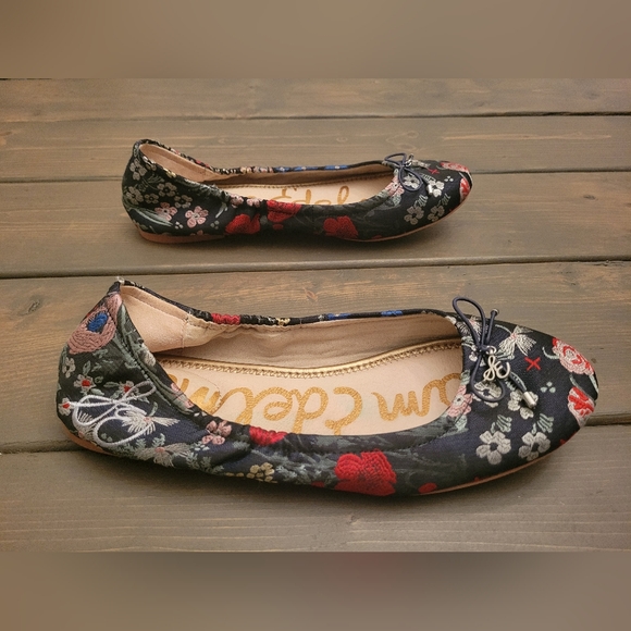 Sam Edelman Black Floral Ballet Flats - Picture 3 of 8